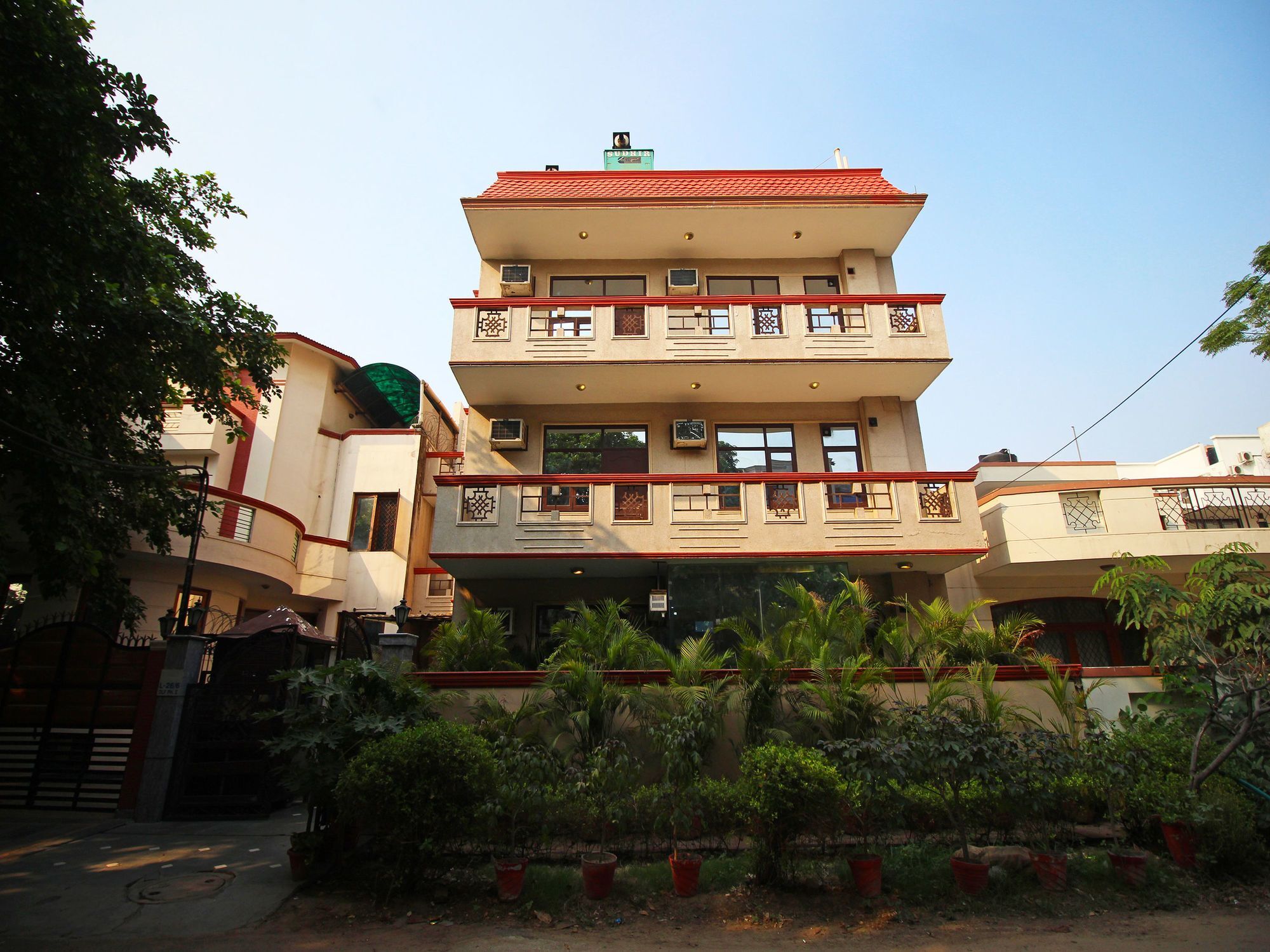 Hotel Oyo 6589 Shubhdeep Aashiyana Gurgaon Esterno foto